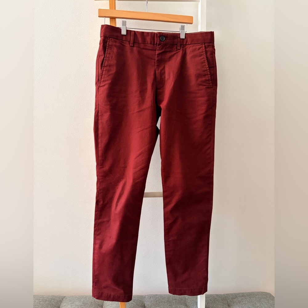 Men’s Banana Republic Red Chinos